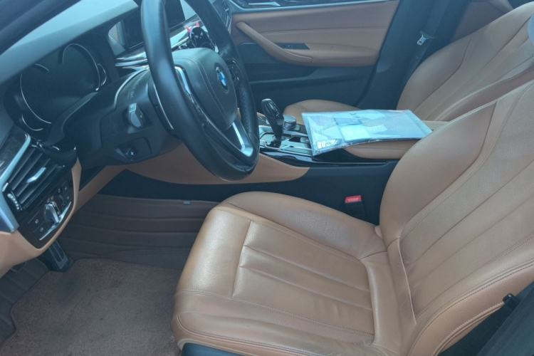 Used BMW 5 Series 2018 530Li Leading Model M Sport Package Left Front Seat
