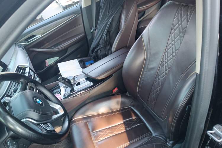 Used BMW 5 Series 2018 Revised Version 530Li Leading Edition Luxury Package Left Front Seat
