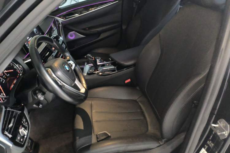 Used BMW 5 Series 2018 525Li M Sport Package Left Front Seat