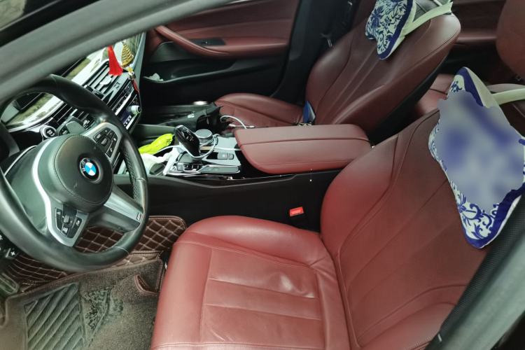 Used BMW 5 Series 2018 530Li Leading Model M Sport Package Left Front Seat