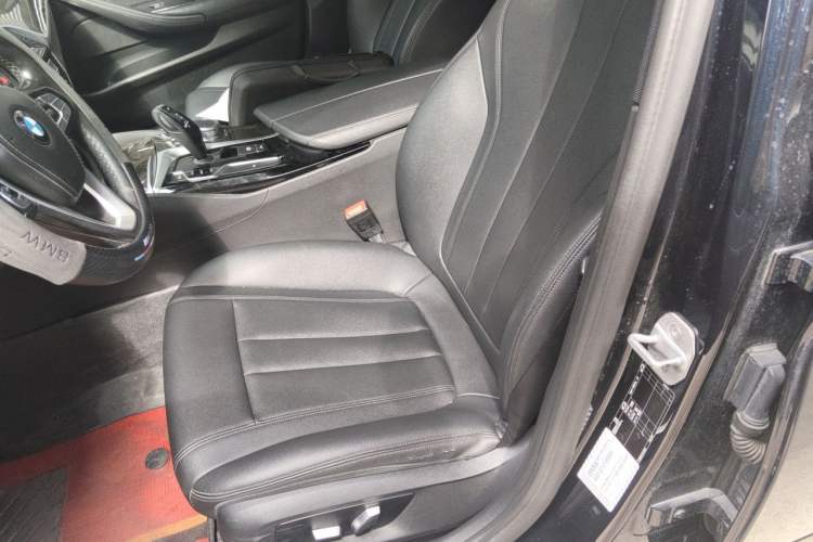 Used BMW 5 Series 2018 525Li M Sport Package Left Front Seat
