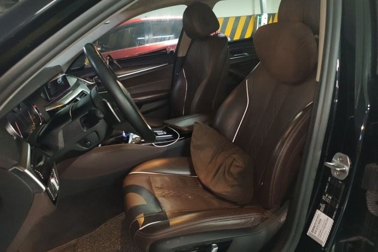 Used BMW 5 Series 2018 Facelifted 530Li Luxury Edition Premium Package Left Front Seat