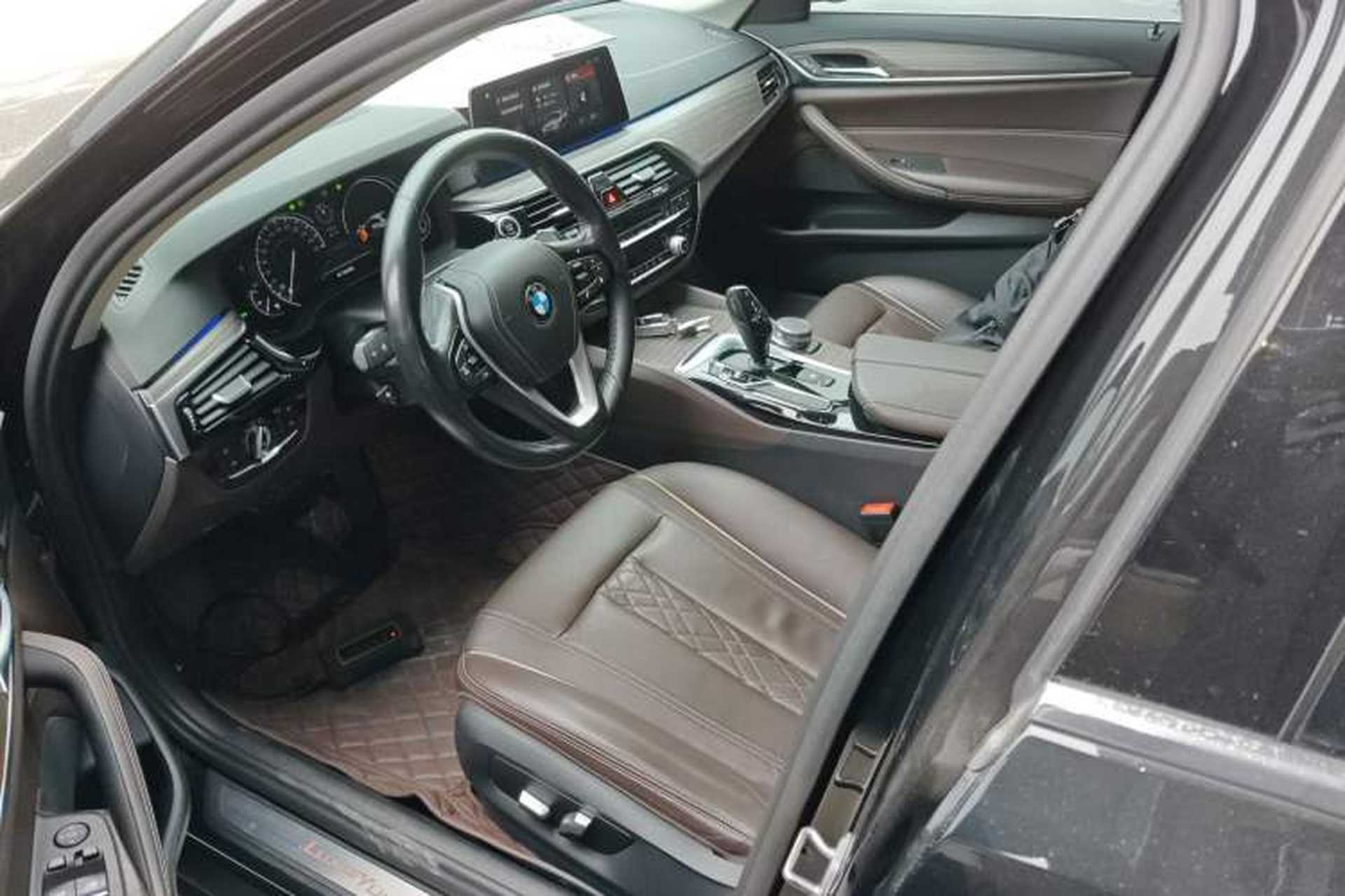 Used BMW 5 Series 2018 530Li xDrive Luxury Package Left Front Seat