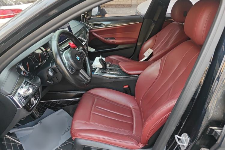 Used BMW 5 Series 2018 Restyled 530Li Leading Edition M Sport Package Left Front Seat