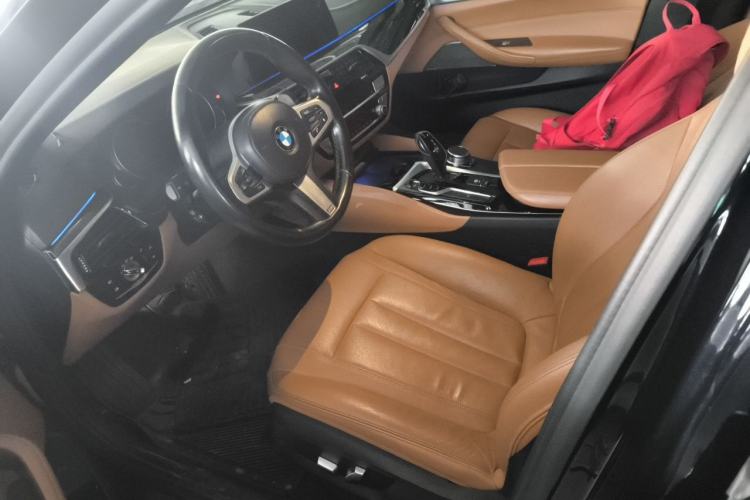 Used BMW 5 Series 2018 530Li Leading Model M Sport Package Left Front Seat