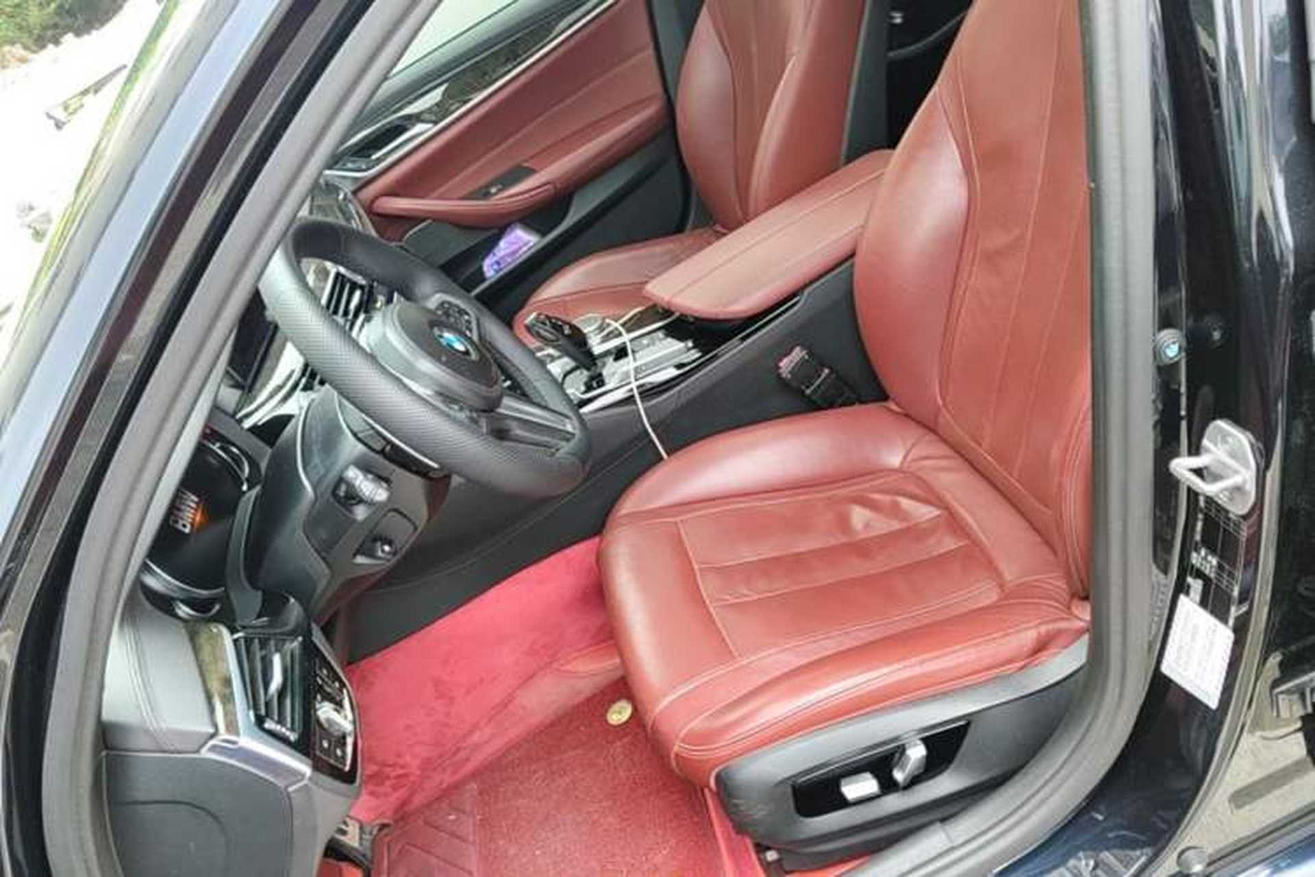 Used BMW 5 Series 2018 530Li Luxury Edition M Sport Package Left Front Seat