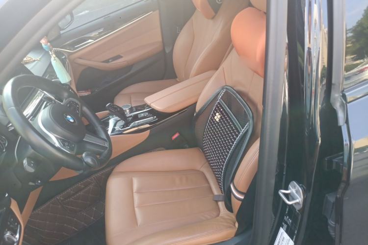 Used BMW 5 Series 2018 Restyled 530Li Leading Edition M Sport Package Left Front Seat