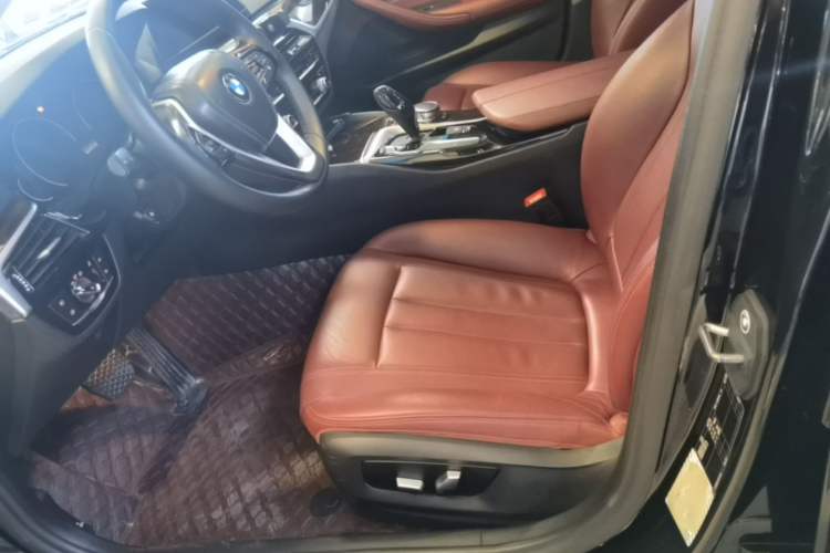 Used BMW 5 Series 2018 528Li Launch Special Edition Left Front Seat