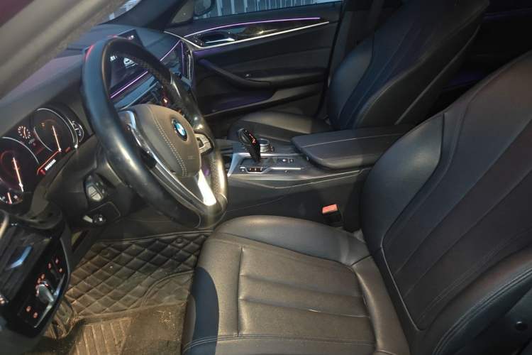 Used BMW 5 Series 2018 525Li M Sport Package Left Front Seat