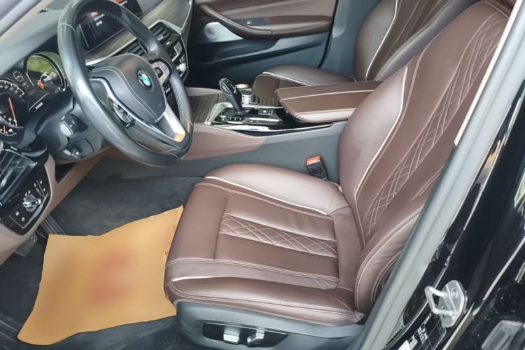 Used BMW 5 Series 2018 Revised Version 530Li Leading Edition Luxury Package Left Front Seat
