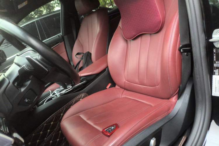 Used BMW 5 Series 2018 Restyled 530Li Leading Edition M Sport Package Left Front Seat