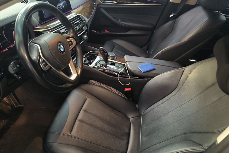 Used BMW 5 Series 2018 525Li Luxury Package Left Front Seat