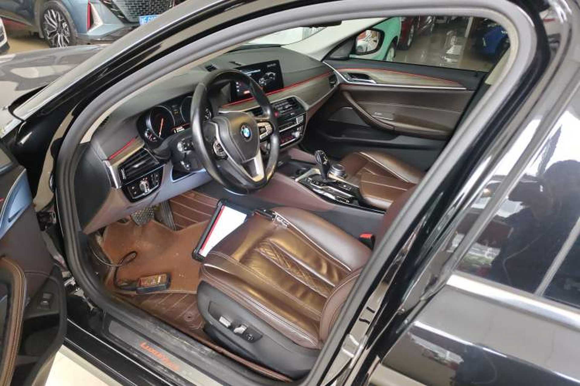 Used BMW 5 Series 2018 530Li Luxury Edition Premium Package Left Front Seat