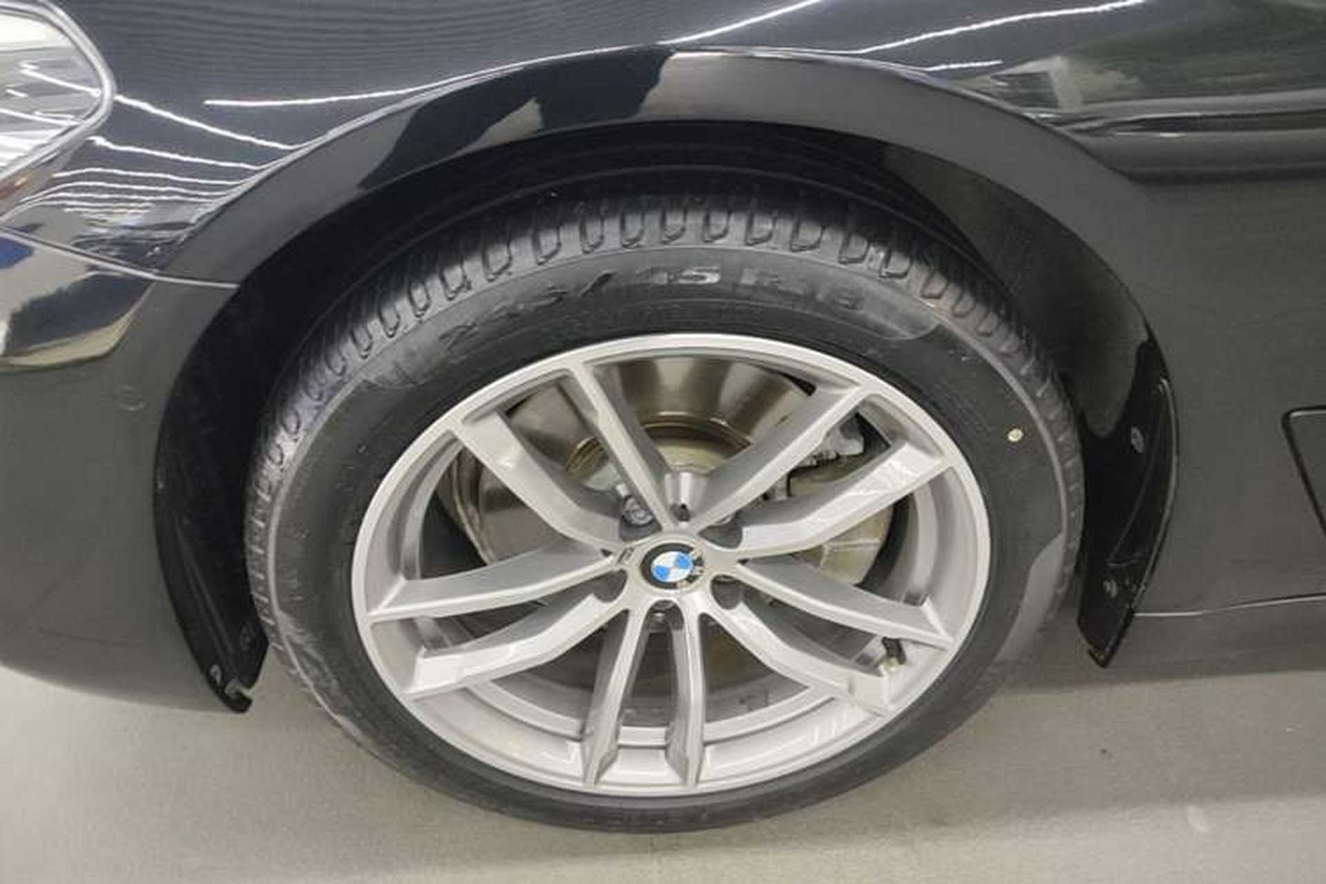 Used BMW 5 Series 2018 525Li M Sport Package Left Front Wheel Hub