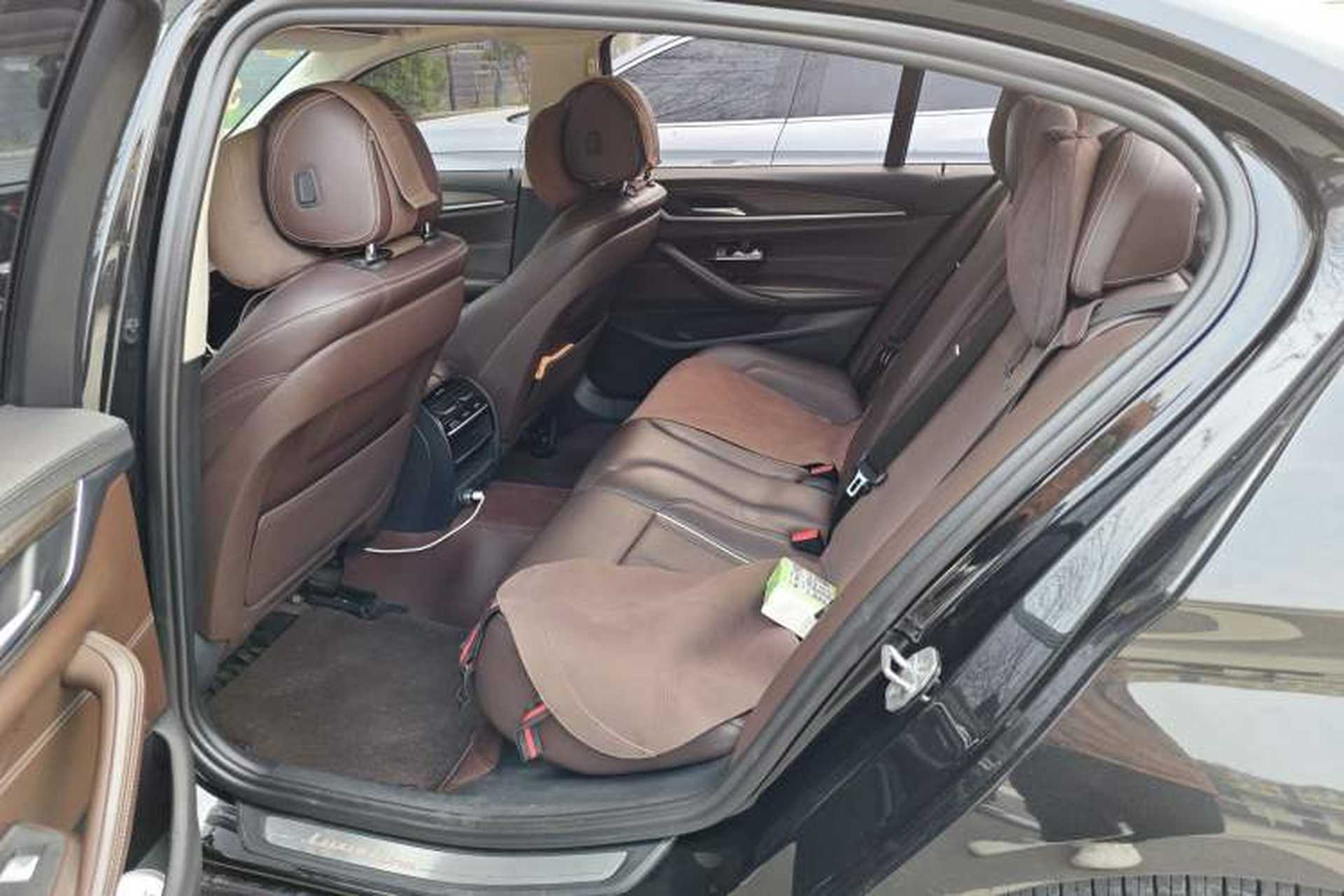 Used BMW 5 Series 2018 Revised Version 530Li Leading Edition Luxury Package Left Rear Seat