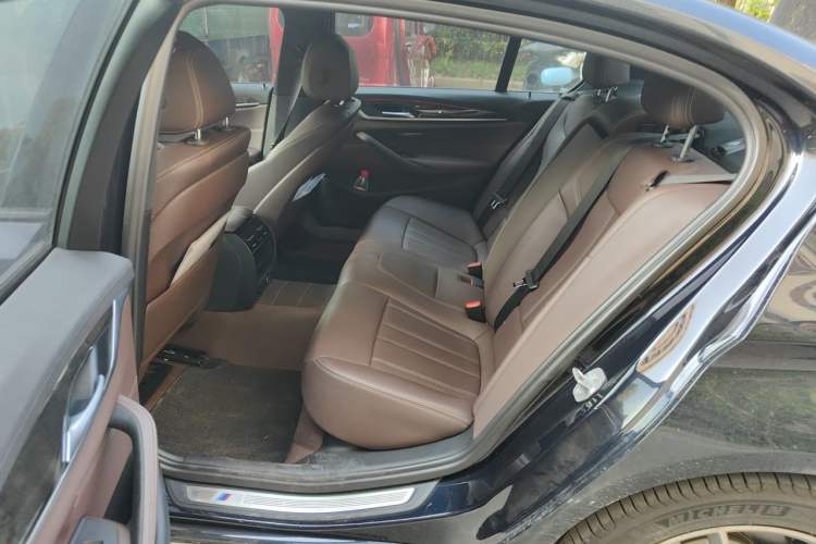 Used BMW 5 Series 2018 525Li M Sport Package Left Rear Seat