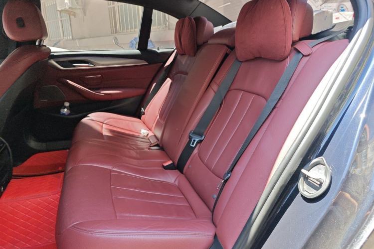 Used BMW 5 Series 2018 530Li xDrive M Sport Package Left Rear Seat