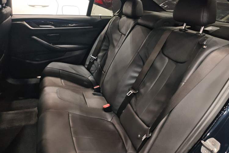 Used BMW 5 Series 2018 525Li M Sport Package Left Rear Seat