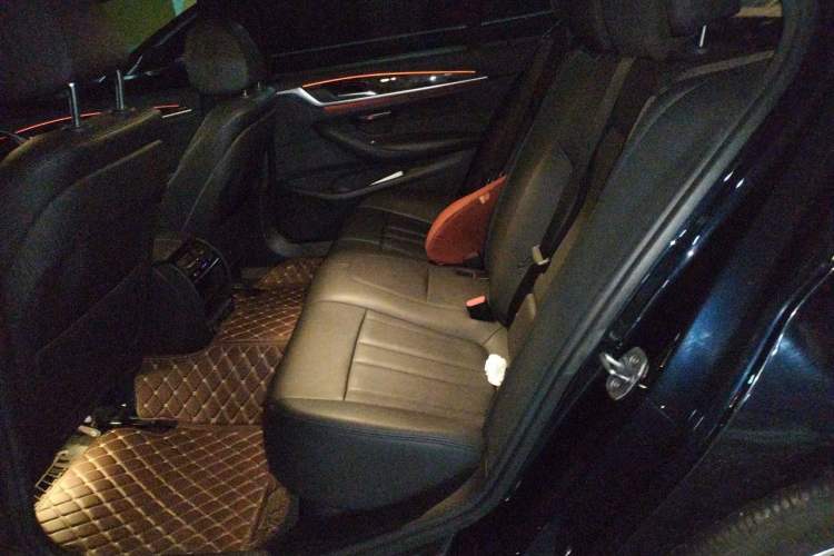 Used BMW 5 Series 2018 525Li M Sport Package Left Rear Seat