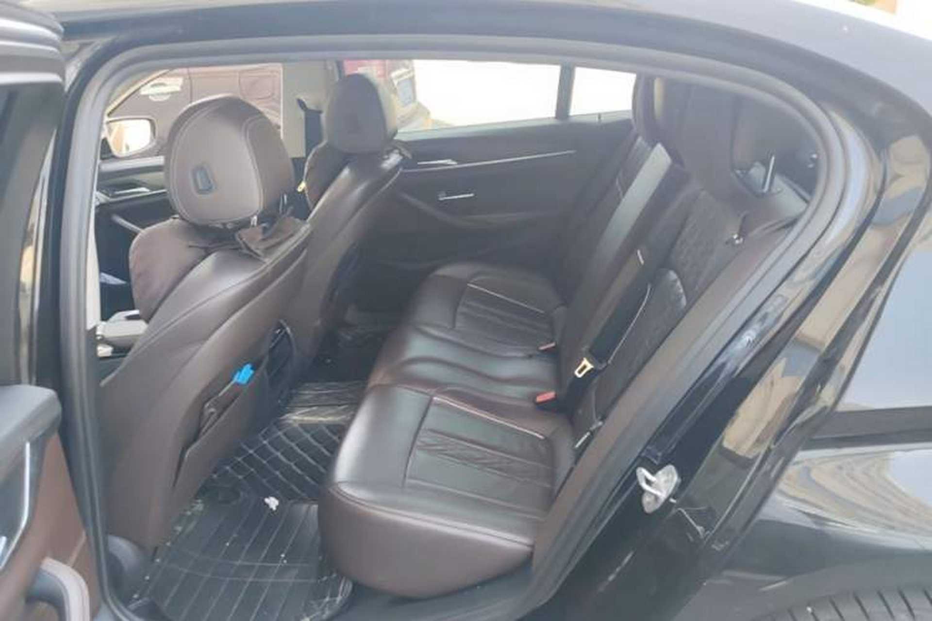 Used BMW 5 Series 2018 530Li Leading Edition Luxury Package Left Rear Seat