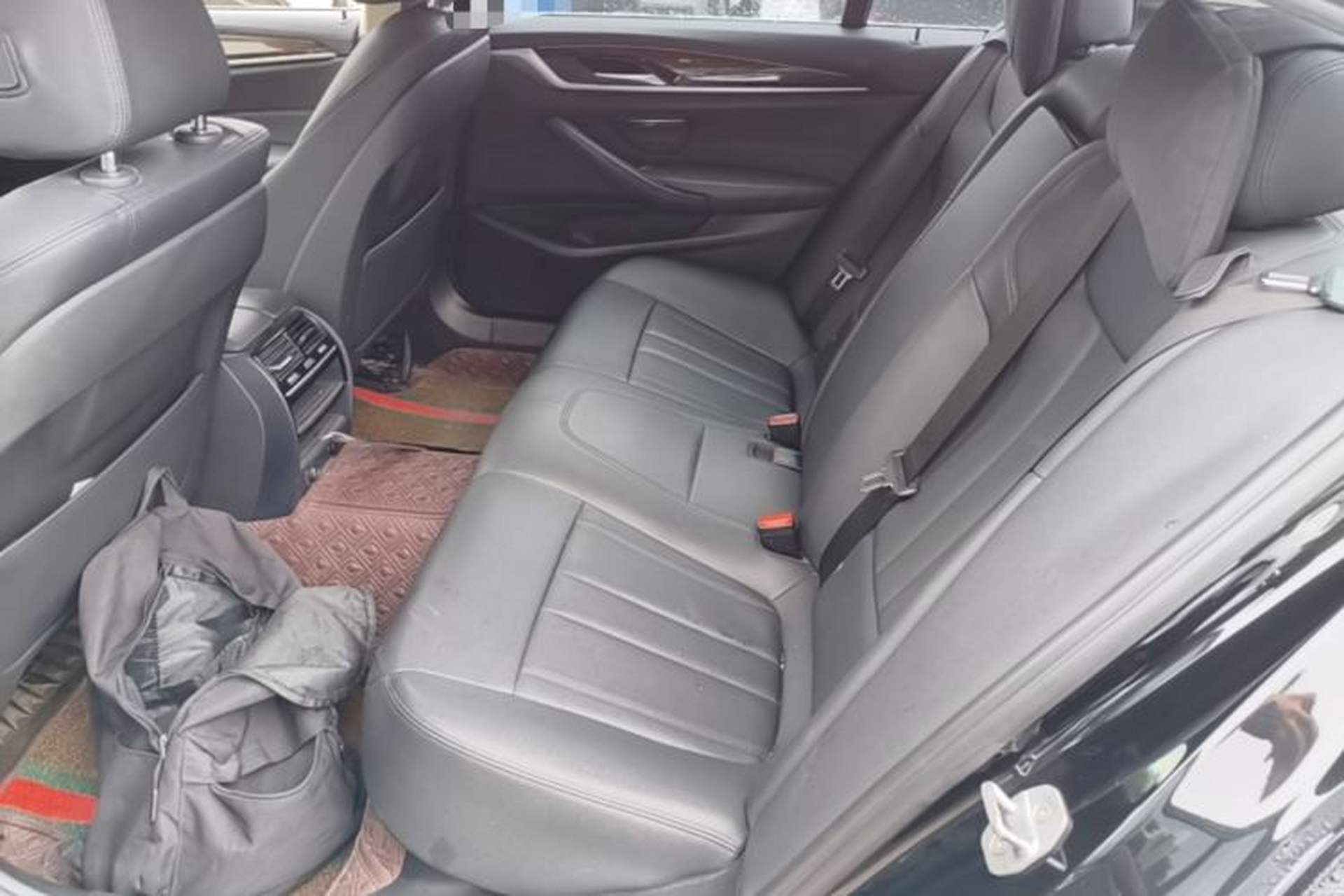Used BMW 5 Series 2018 525Li Luxury Package Left Rear Seat