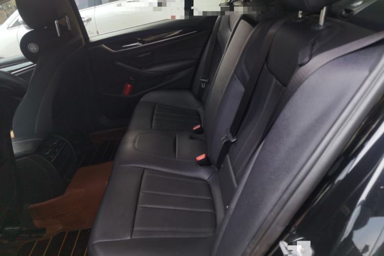 Used BMW 5 Series 2018 525Li Luxury Package Left Rear Seat