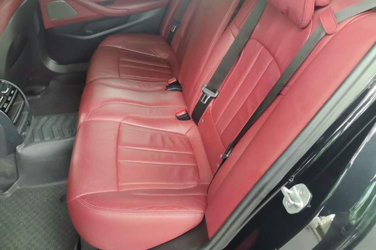 Used BMW 5 Series 2018 530Li Leading Model M Sport Package Left Rear Seat
