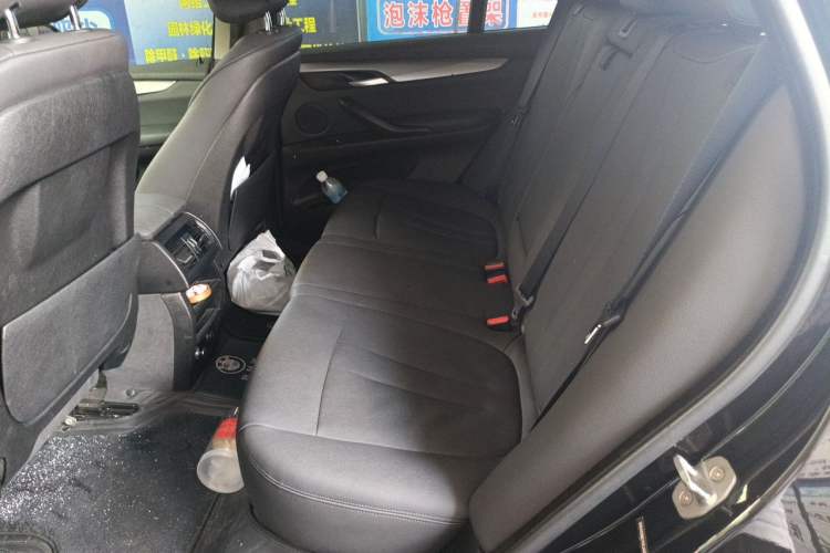Used BMW 5 Series  Left Rear Seat