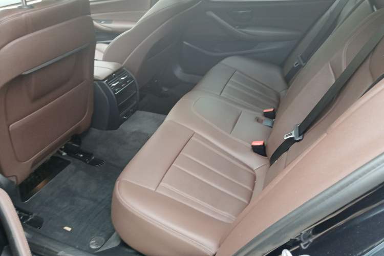 Used BMW 5 Series 2018 525Li M Sport Package Left Rear Seat