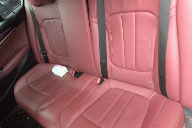 Used BMW 5 Series 2018 Restyled 530Li Leading Edition M Sport Package Left Rear Seat