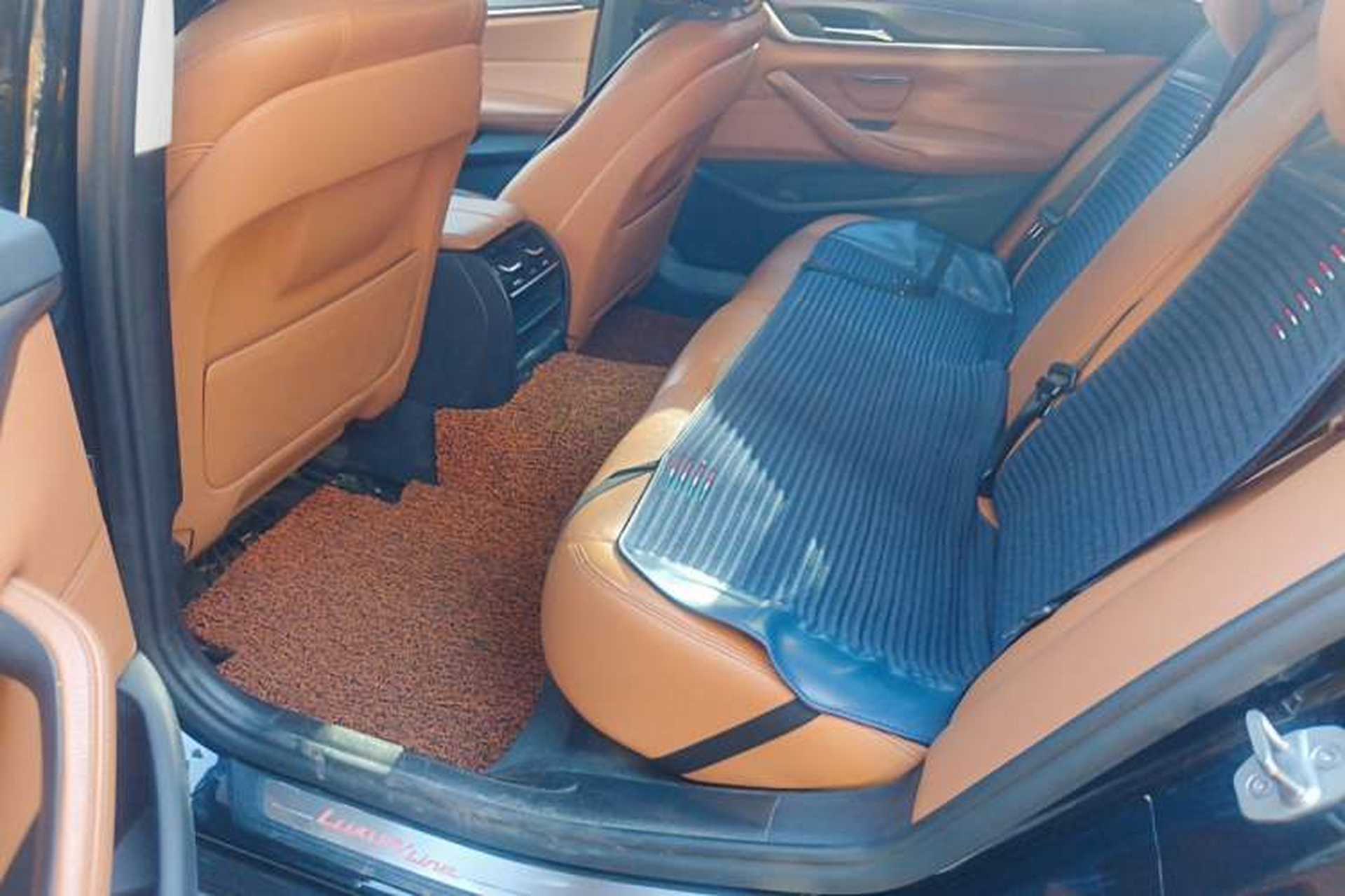 Used BMW 5 Series 2018 Revised Version 530Li Leading Edition Luxury Package Left Rear Seat