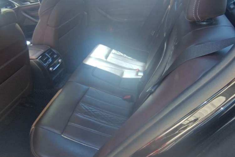 Used BMW 5 Series 2018 540i M Sport Package Left Rear Seat