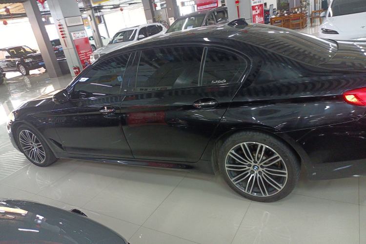 Used BMW 5 Series 2018 Restyled 530Li Leading Edition M Sport Package Left Side