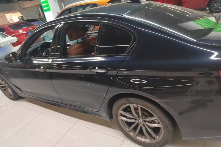 Used BMW 5 Series 2018 525i M Sport Package Left Side