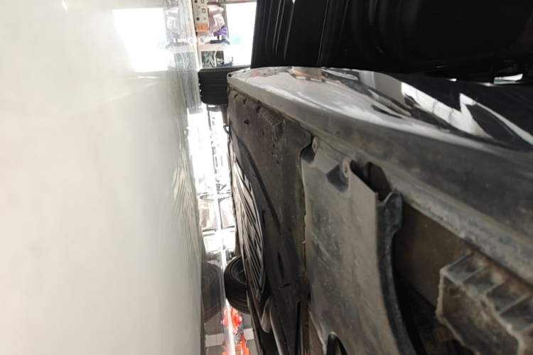 Used BMW 5 Series 2018 530Li Leading Model M Sport Package Left Side Sill