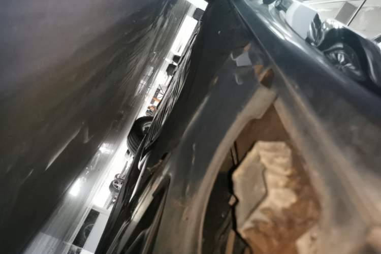 Used BMW 5 Series 2018 525Li M Sport Package Left Side Sill