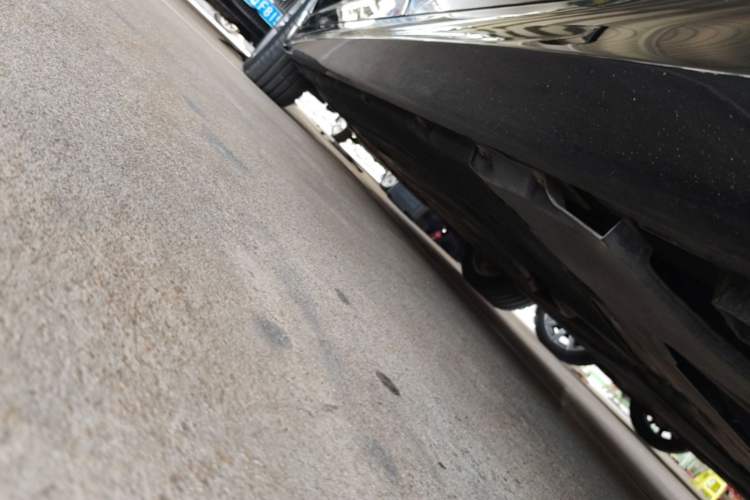 Used BMW 5 Series 2018 525Li M Sport Package Left Side Sill