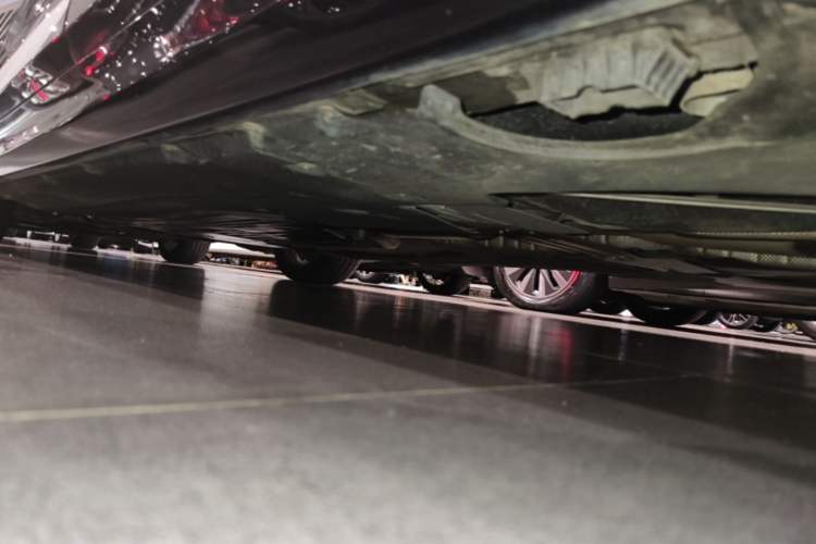 Used BMW 5 Series 2018 528Li Launch Special Edition Left Side Sill