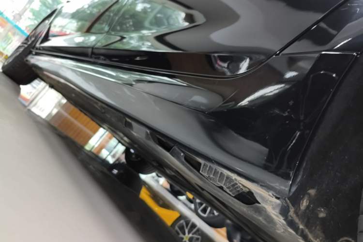 Used BMW 5 Series 2018 Restyled 530Li Leading Edition M Sport Package Left Side Sill