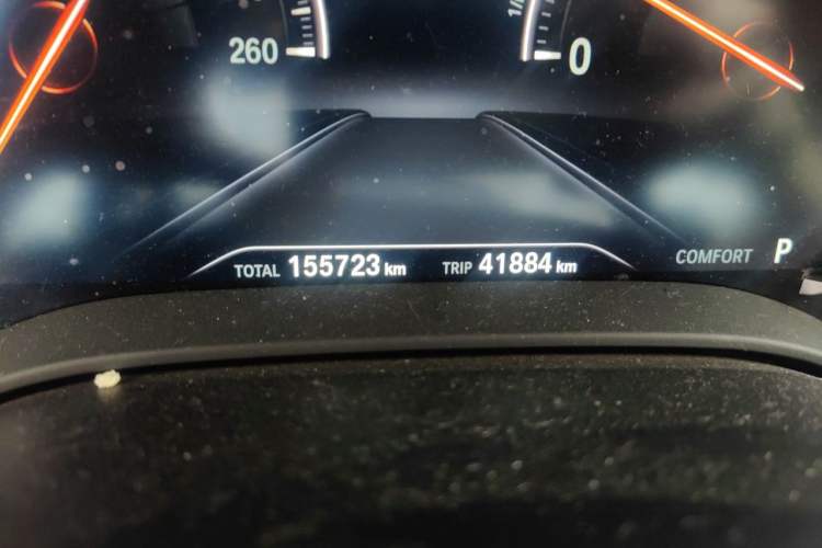 Used BMW 5 Series 2018 530Li Leading Edition Luxury Package Odometer Close Up