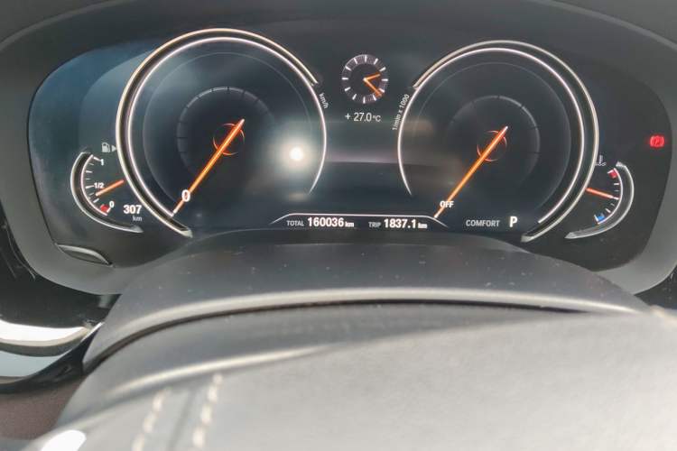 Used BMW 5 Series 2018 Revised Version 530Li Leading Edition Luxury Package Odometer Close Up