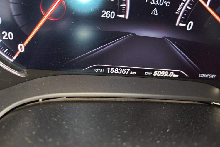 Used BMW 5 Series 2018 525Li M Sport Package Odometer Close Up