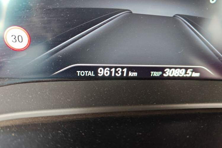 Used BMW 5 Series 2018 Revised 540Li Executive Edition Odometer Close Up