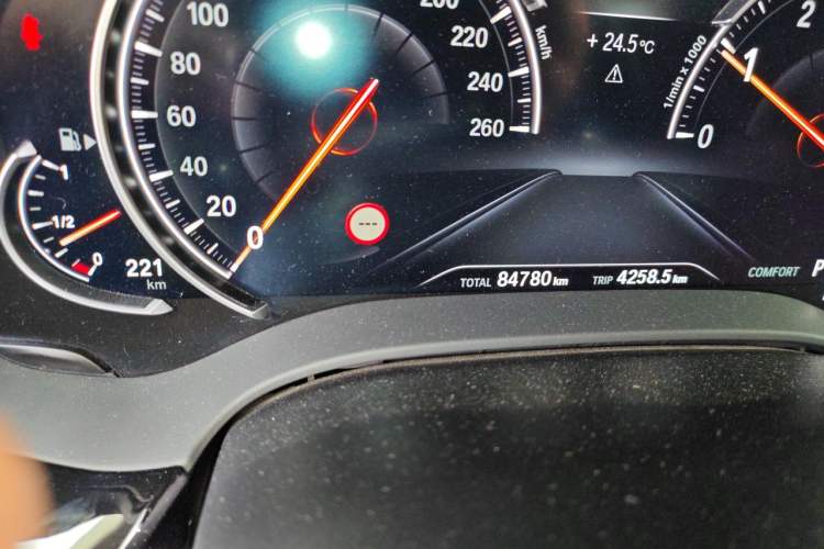 Used BMW 5 Series 2018 Revised 540Li Executive Edition Odometer Close Up