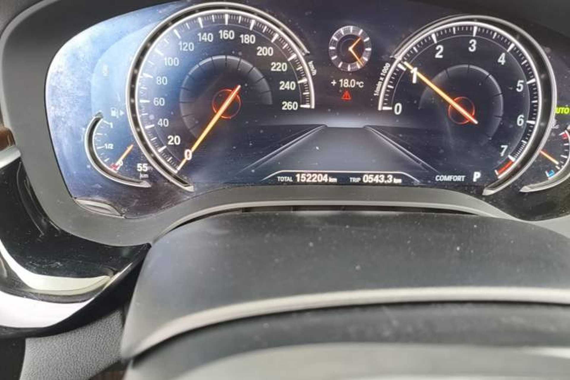 Used BMW 5 Series 2018 525Li Luxury Package Odometer Close Up
