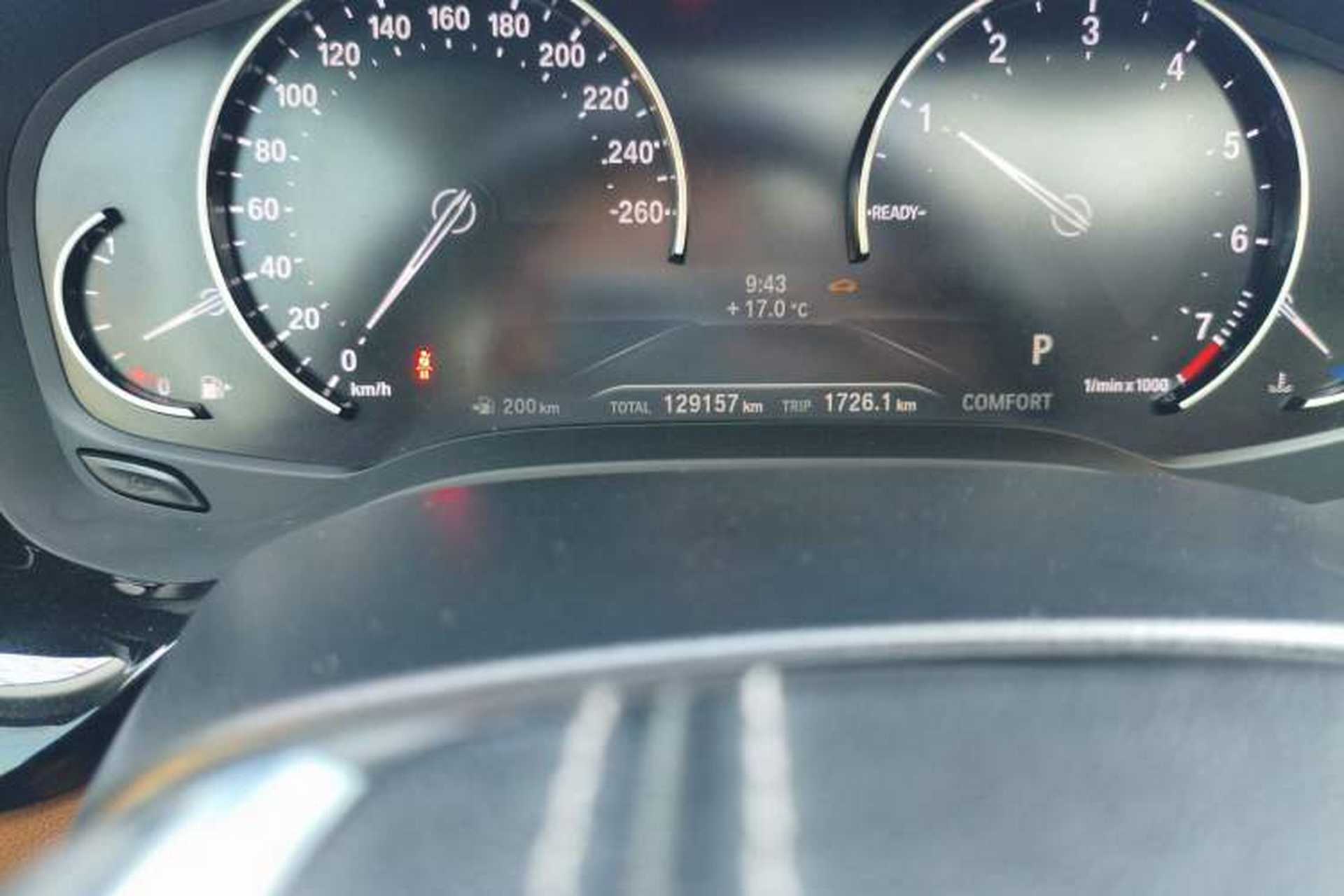 Used BMW 5 Series 2018 528Li Launch Special Edition Odometer Close Up