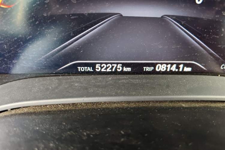 Used BMW 5 Series 2018 525Li M Sport Package Odometer Close Up