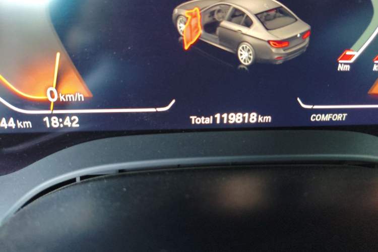 Used BMW 5 Series 2018 525Li M Sport Package Odometer Close Up