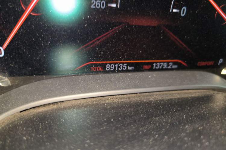 Used BMW 5 Series 2018 525Li Luxury Package Odometer Close Up