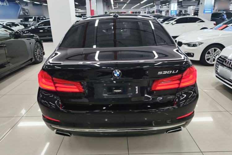 Used BMW 5 Series 2018 Facelifted 530Li Luxury Edition Premium Package Rear